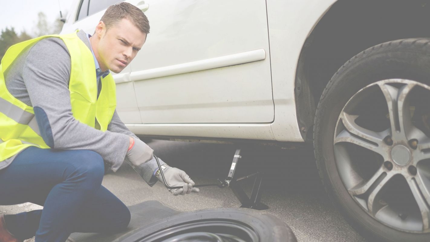 Get Our Tire Changing Service To Get Out Of The Mess Pompano Beach, FL