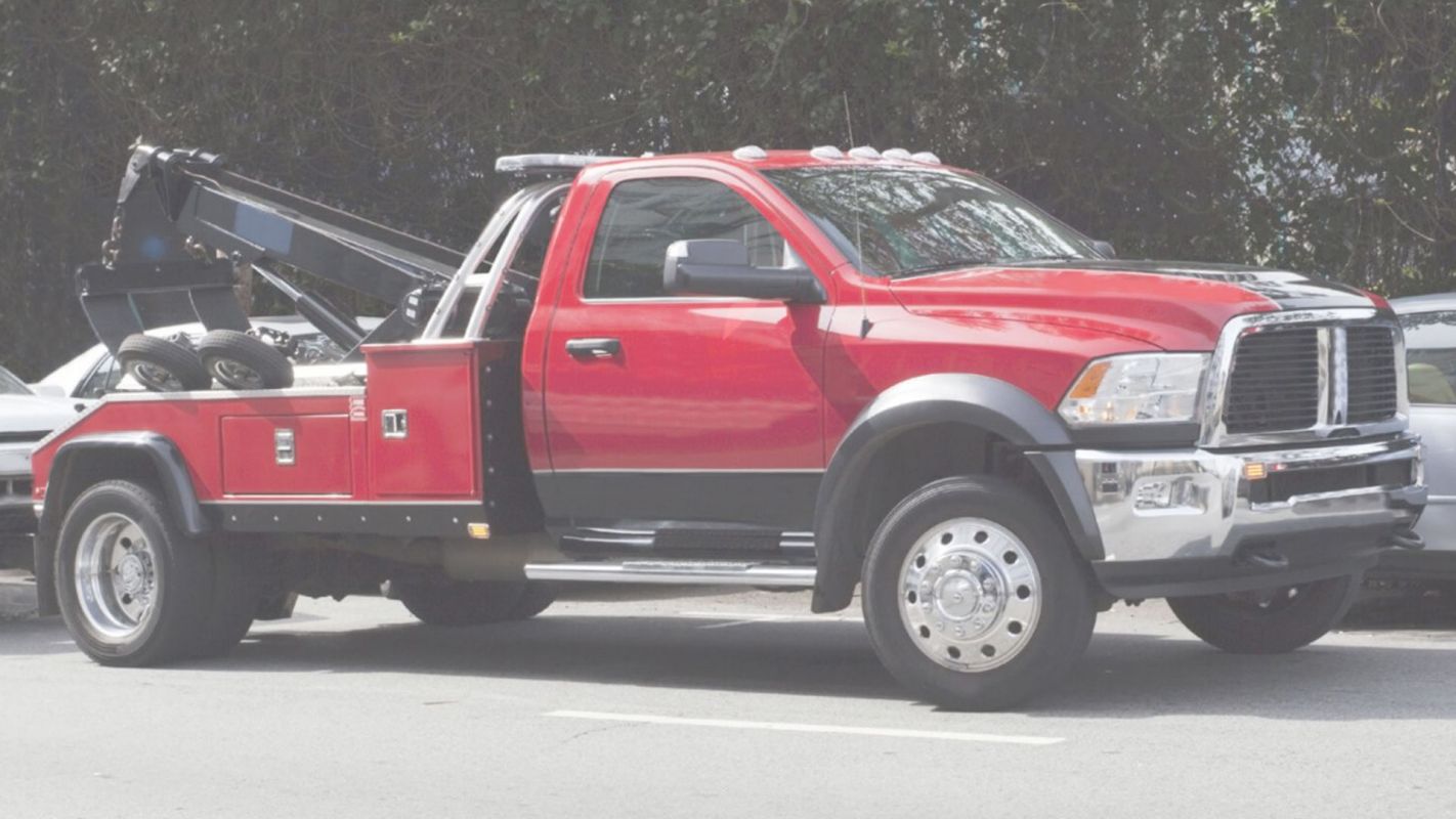 Get Emergency Tow Truck Services