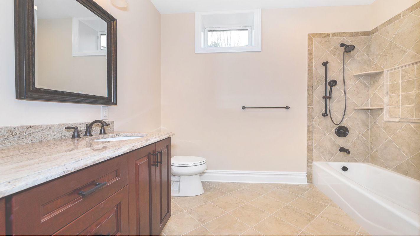 Hire Green Cove Springs’ Qualified Bathroom Remodeler