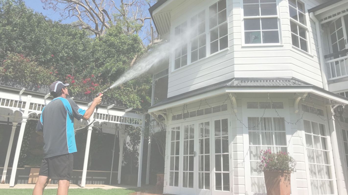 Spruce up your building with Exterior Pressure Washing Pinecrest, FL