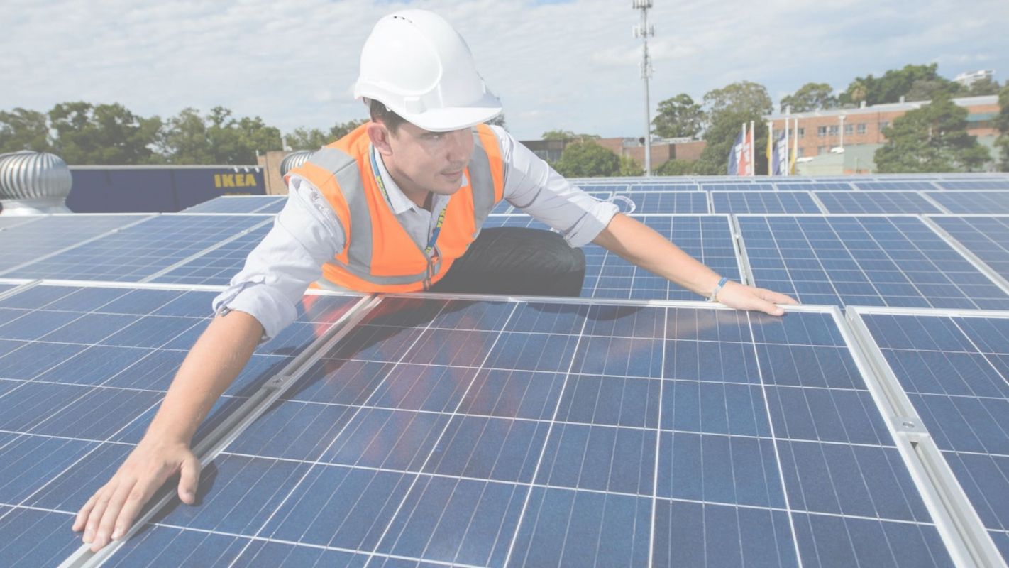Get Clean and Safe Energy with the Best Solar Panels Eagle Lake, TX