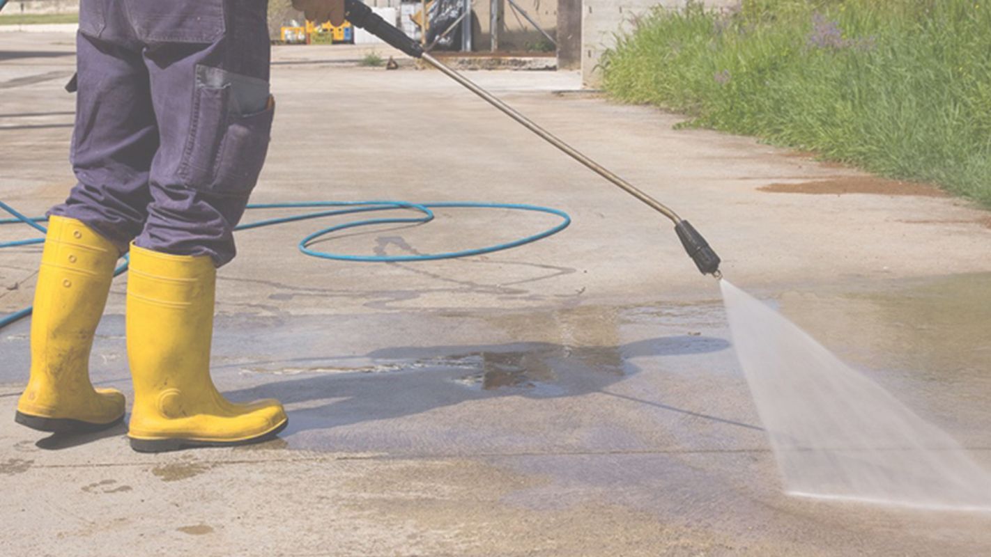 Know the Pressure Washing Cost for Your Project