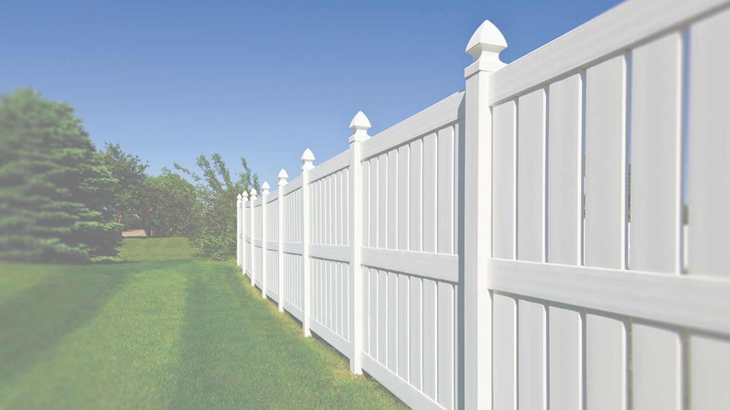Save your Surrounding with Our Privacy Fencing Service Far North Dallas, TX