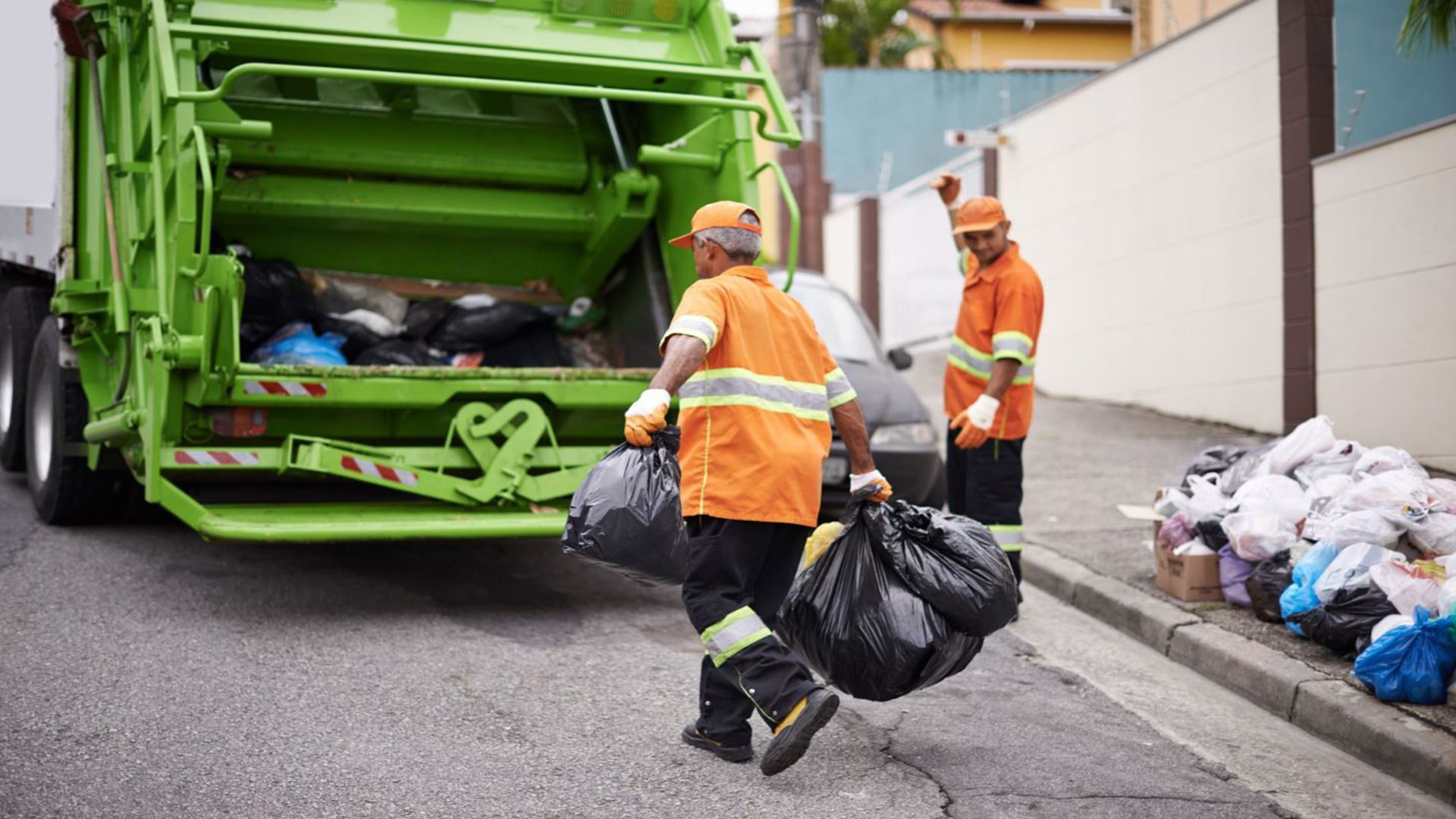 Garbage Hauling Services La Jolla CA