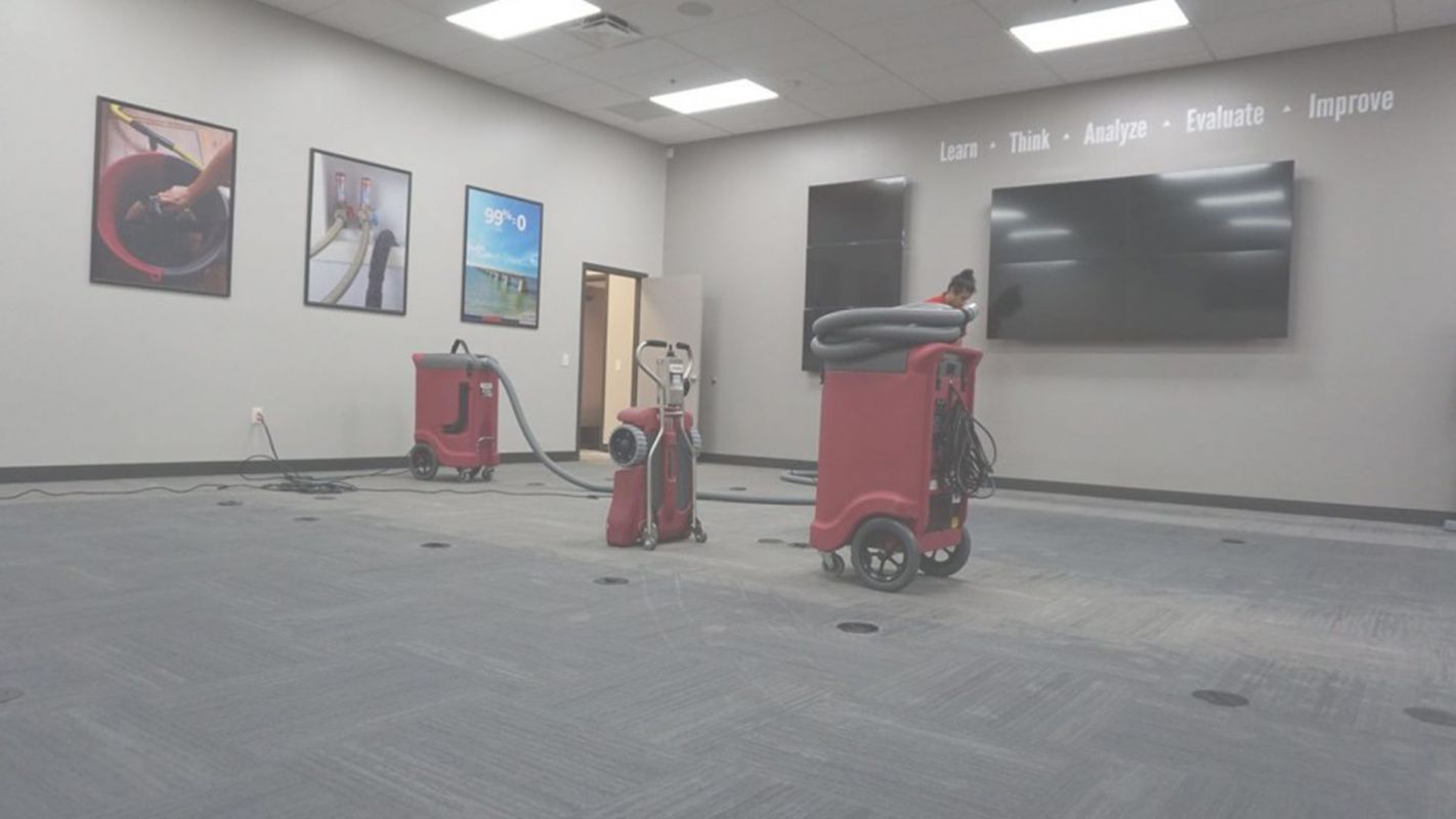 Avoid Mold Growth with Water Extraction Service Forney, TX