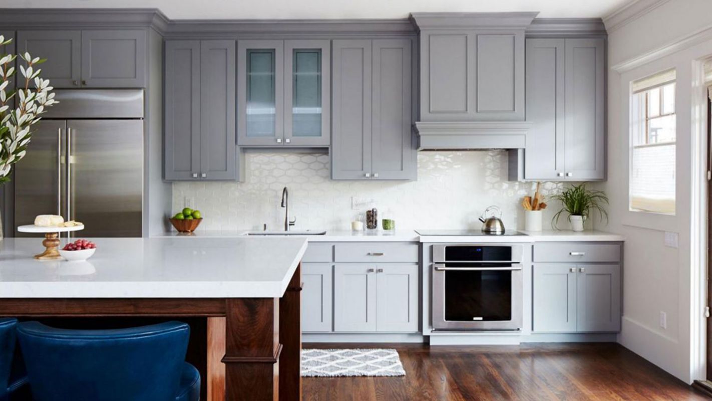 Get a Fine Finish with our Kitchen Cabinet Painting