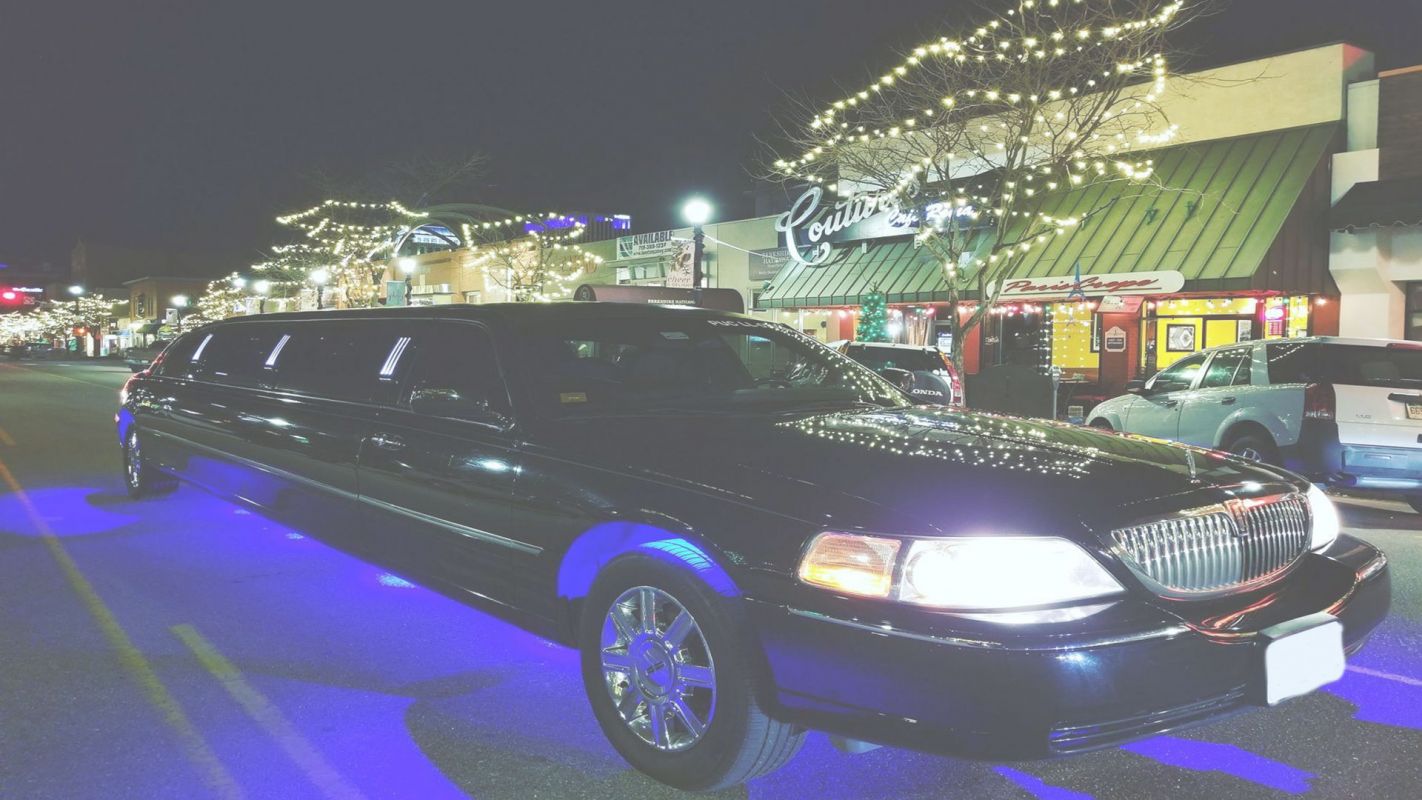 Christmas Lights Limo Services in Lexington, NC