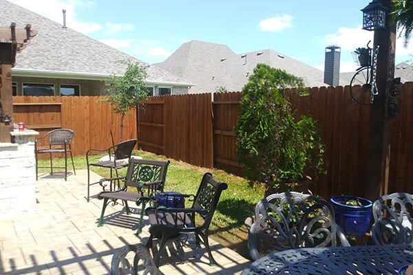 Best Fence Staining Services Spring TX
