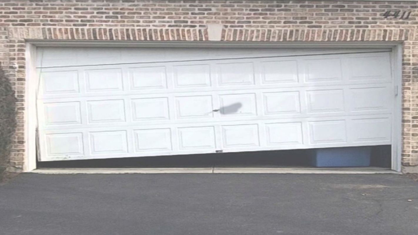 Garage Doors Repair Ensures Perfect Functionality Aurora, CO