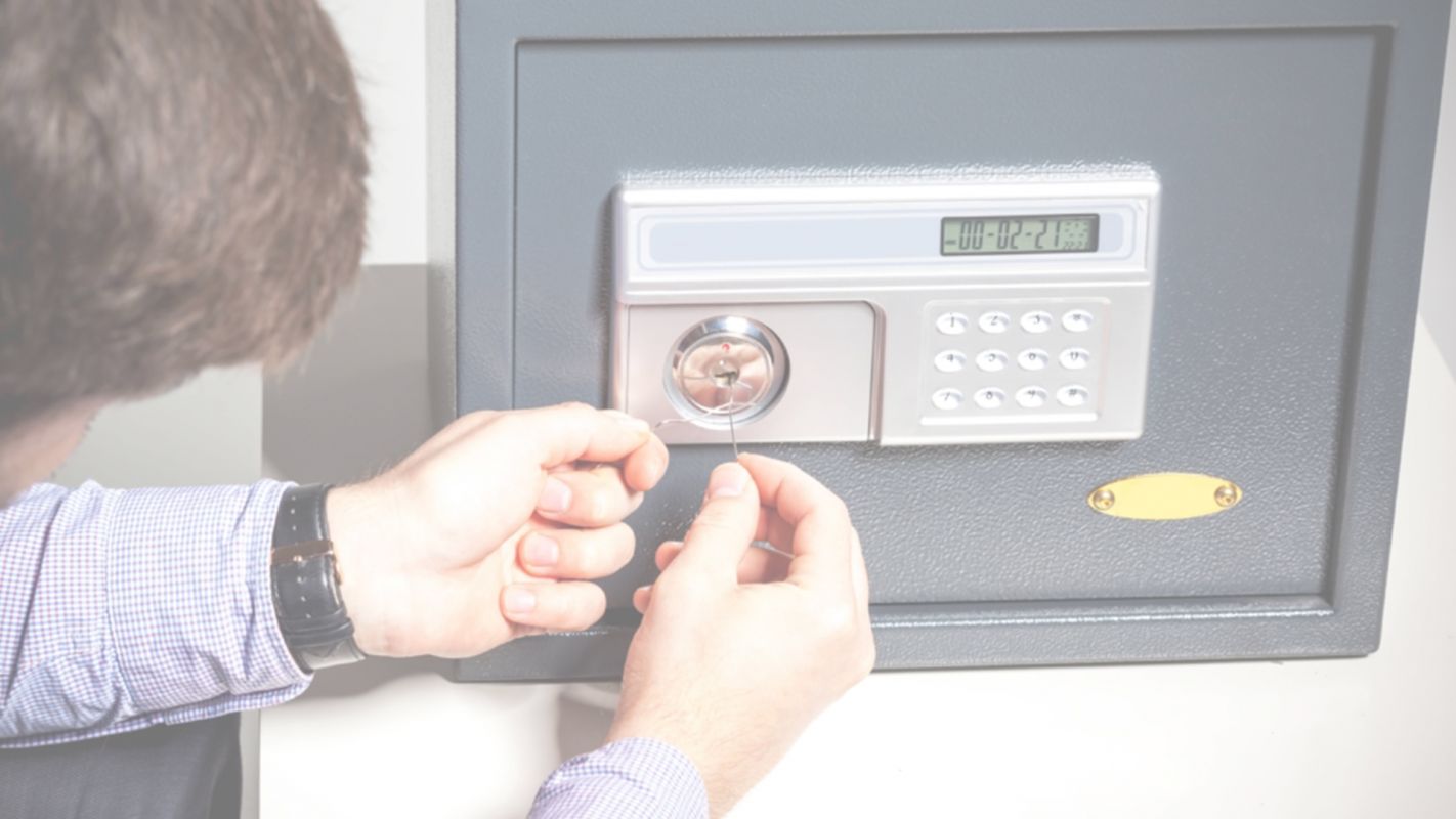 Prevent Thefts with Safe Lock Repair Snoqualmie, WA