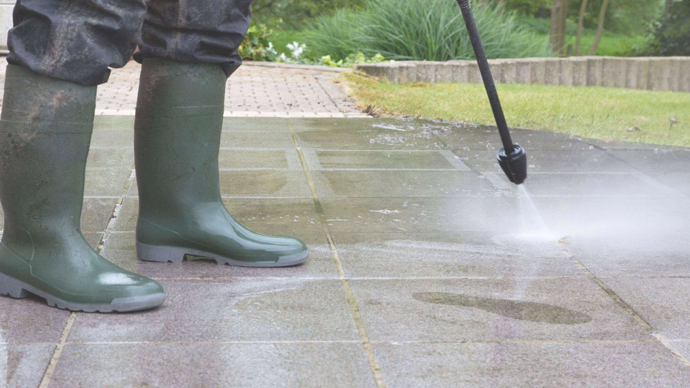 Qualified Driveway Pressure Washer at Your Service Fort Lauderdale, FL