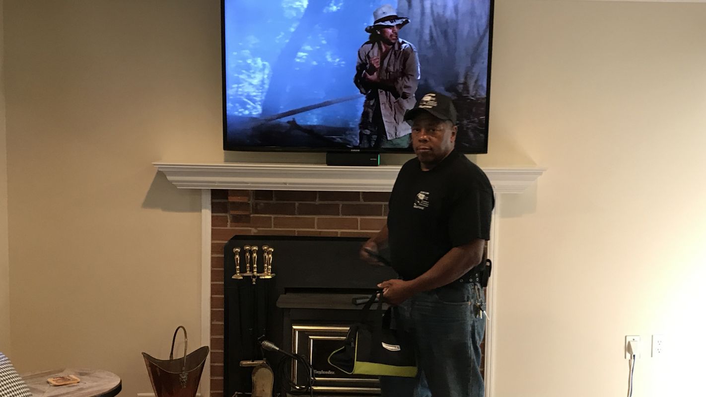 Best TV Mounting Installers in Hollywood, MD