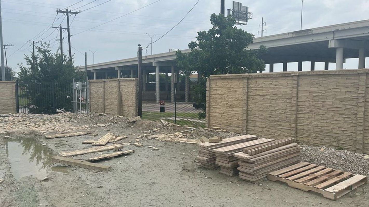 Worthy Precast Concrete Fence Dallas, TX