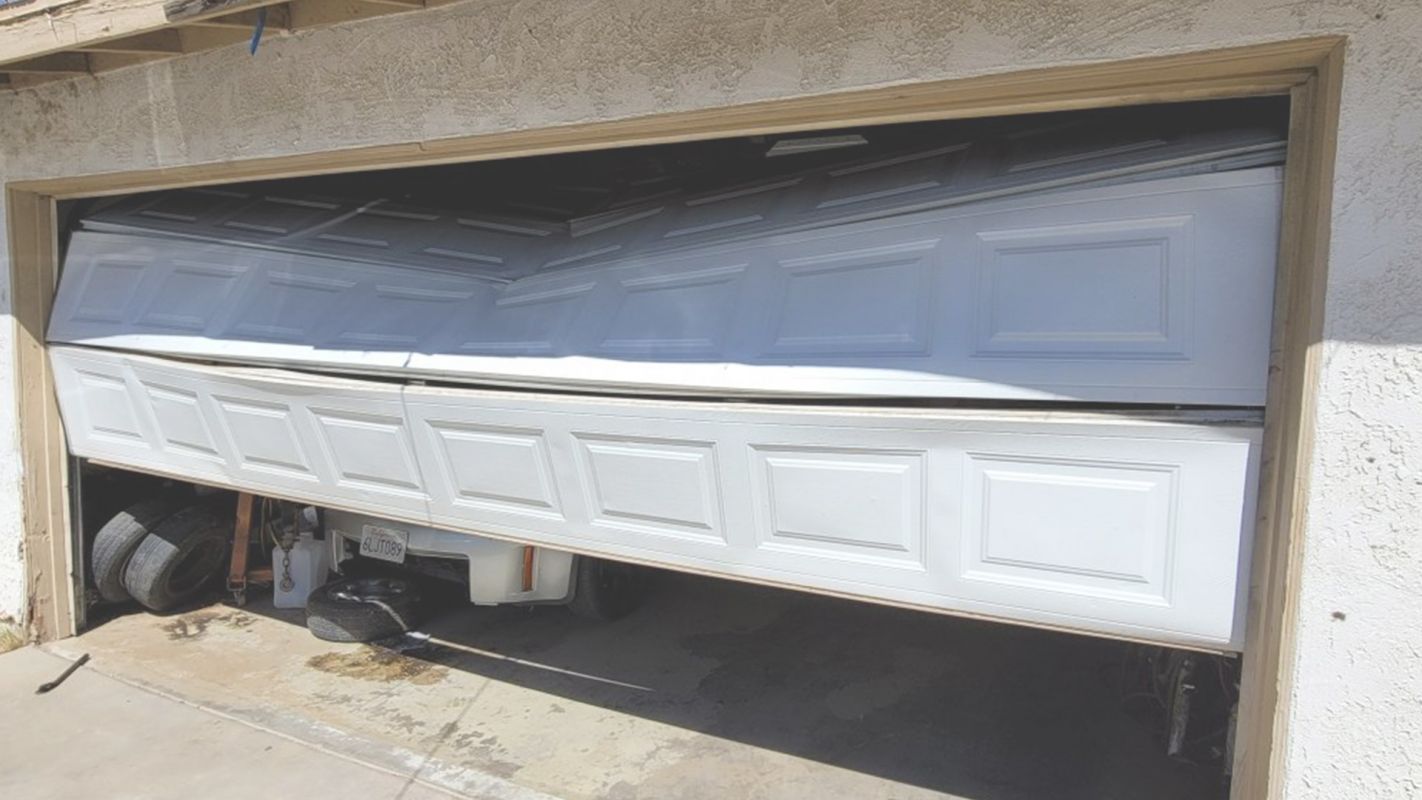 Affordable Garage Door Repair in The Woodlands, TX