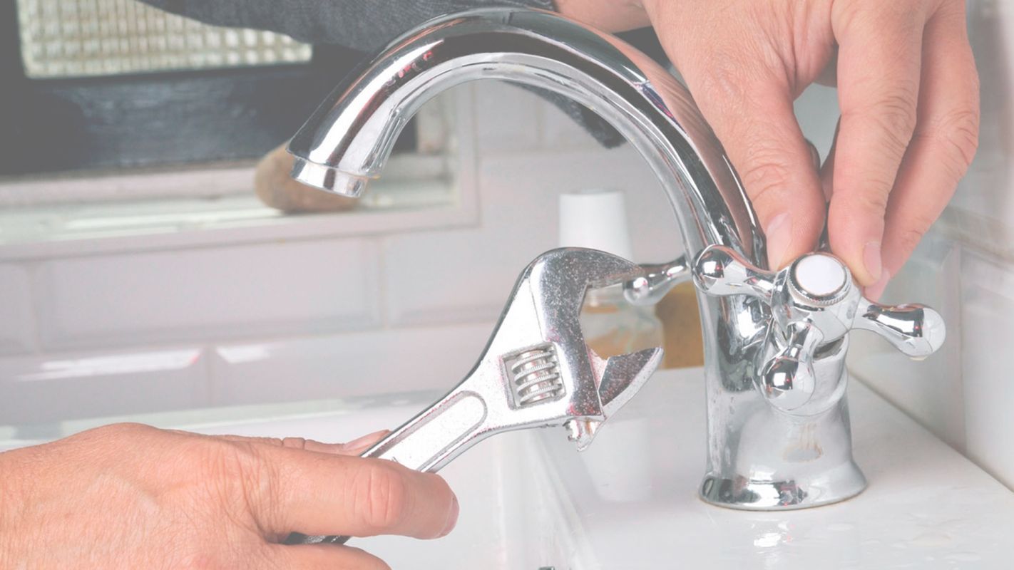 Hire us for a Complaint-Free Faucet Repair Southfield, MI