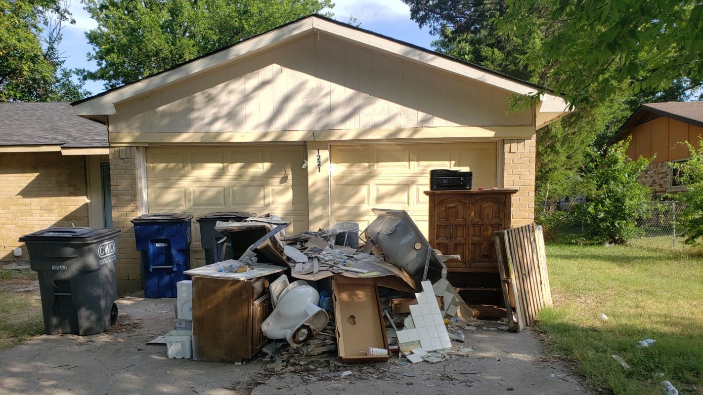 We’re Pick of the Litter for Trash Removal Service in Highland Park, TX