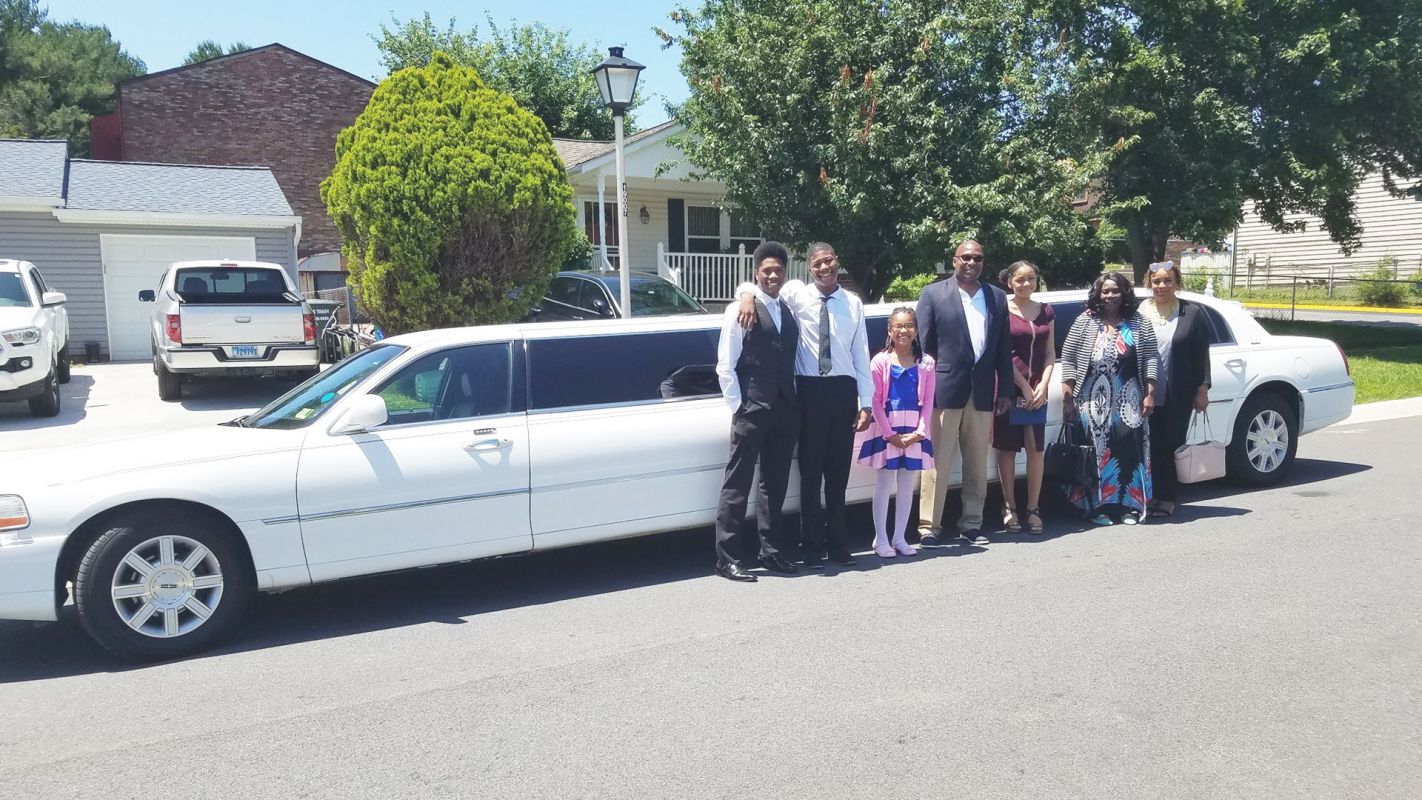 Limo for Prom Offers Sheer Pleasure Woodbridge, VA