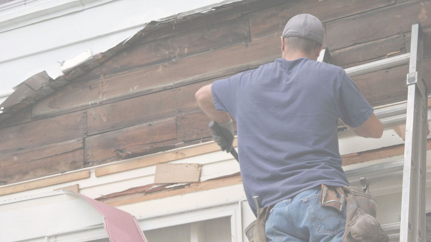 Hire Us for Perfect Siding Repair Service New Orleans, LA