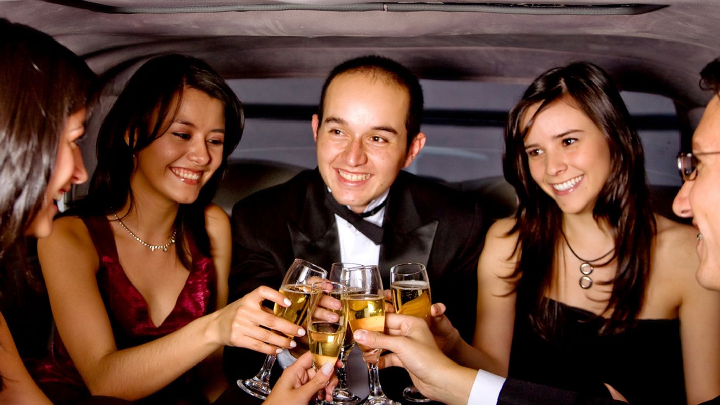 Hire the Best Limo for the Date Napa CA