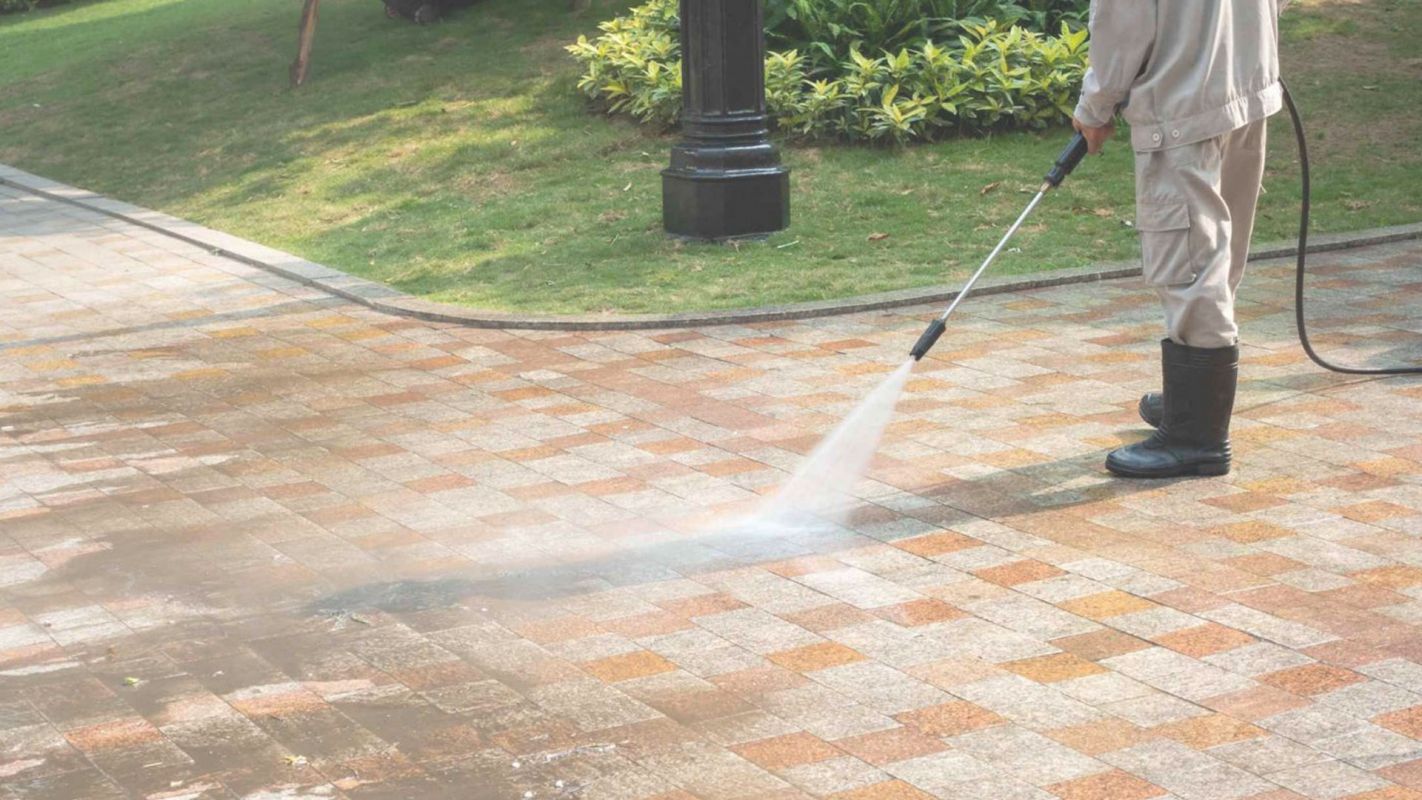 Professional Driveway Pressure Cleaners in Fort Lauderdale, FL