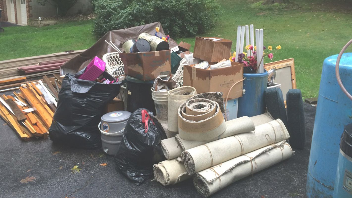 Affordable Junk Removal Services in Town West University Place, TX