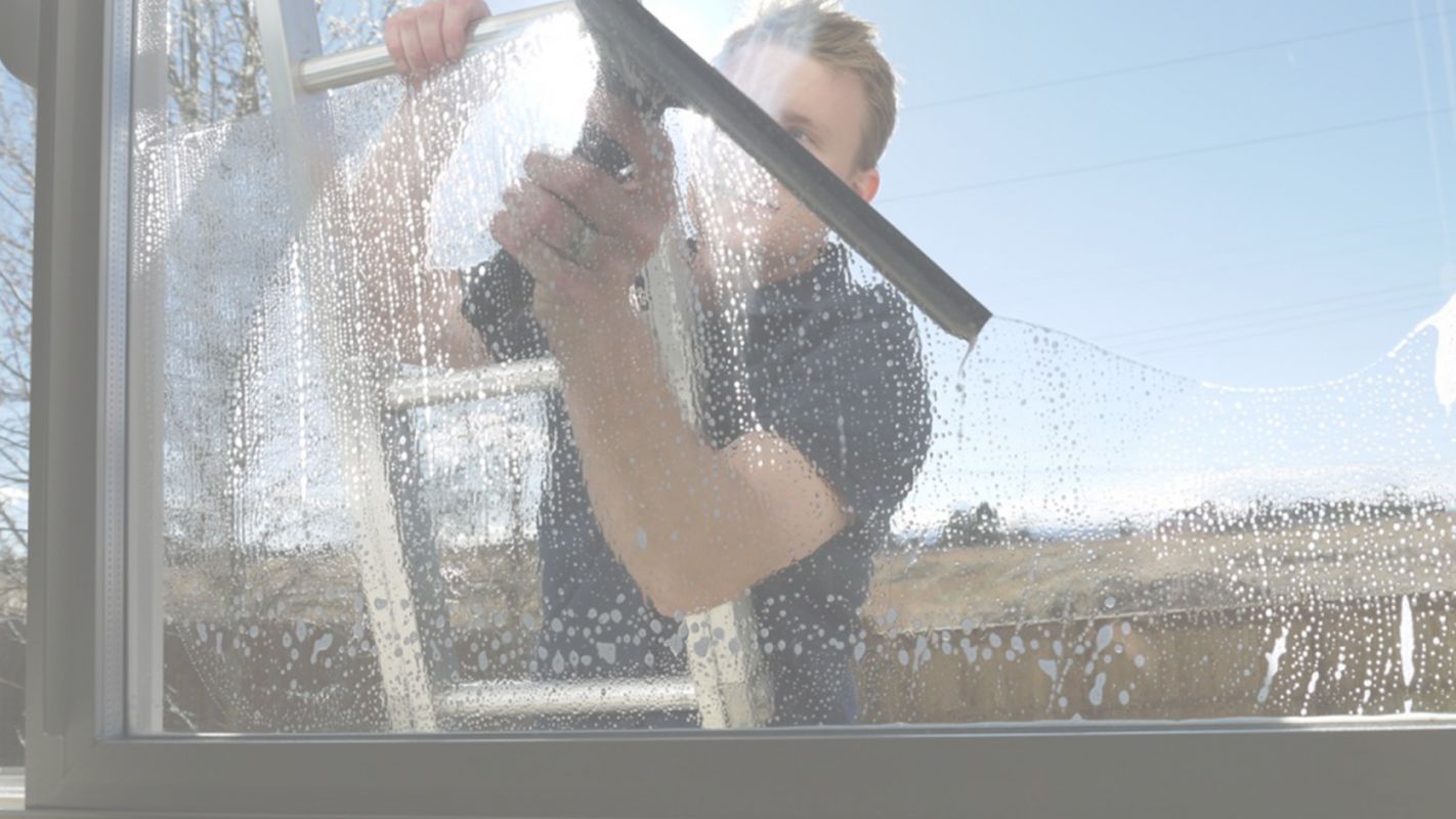 Affordable Window Cleaning Service in Boca Del Mar, FL