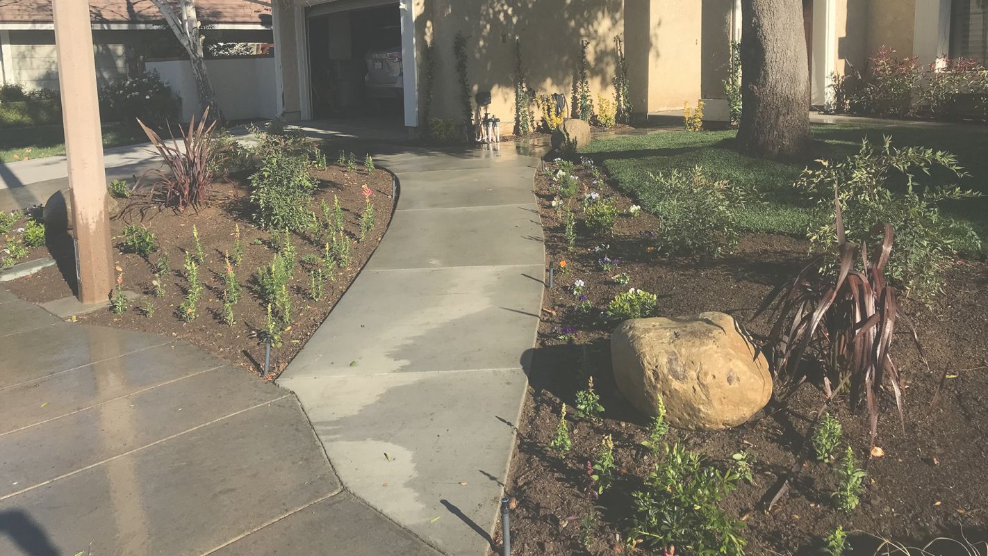 Quality Concrete Walkway Construction in Canyon Country, CA
