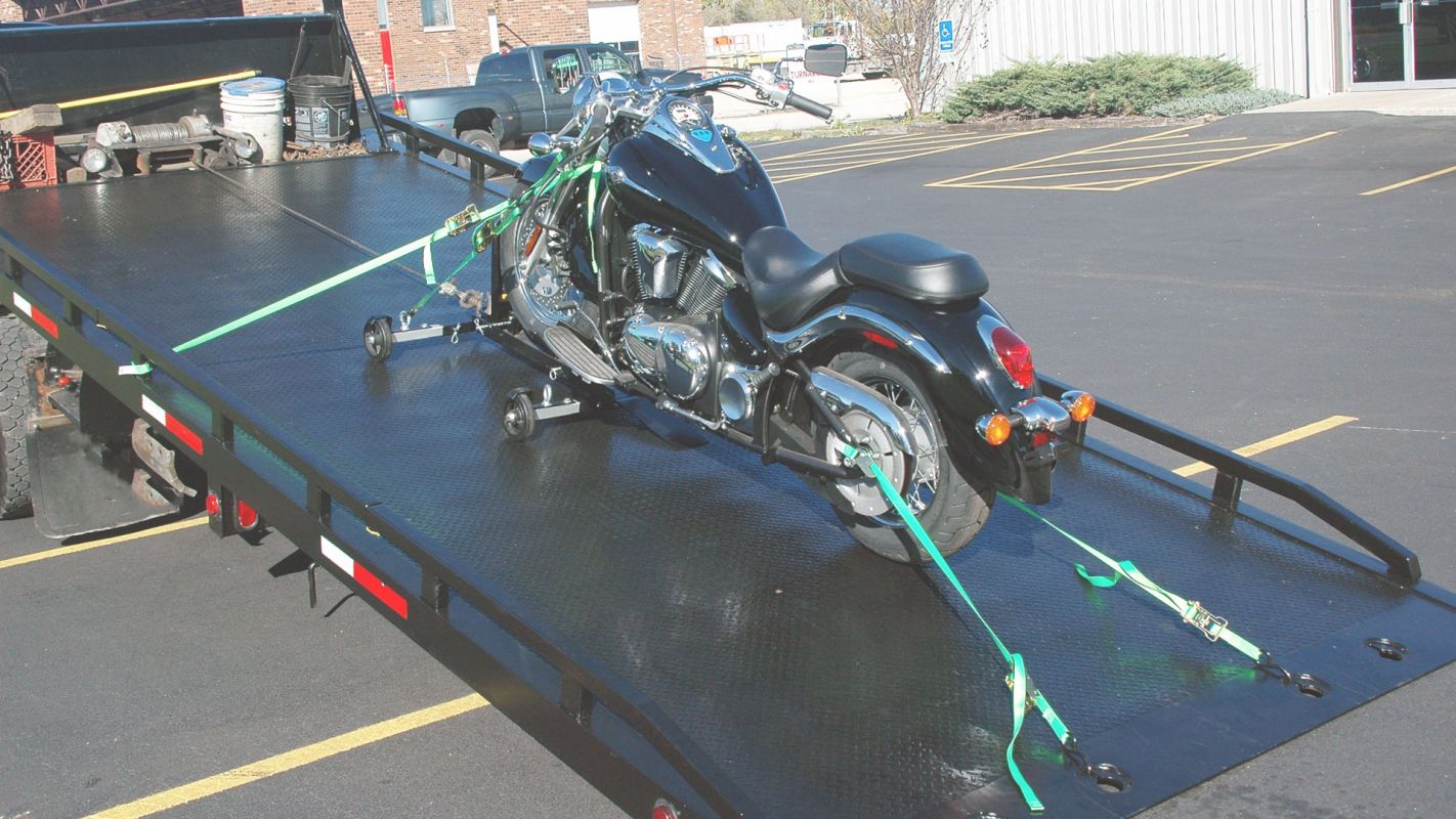 Timely & Professional Motorcycle Towing Highland Village, TX