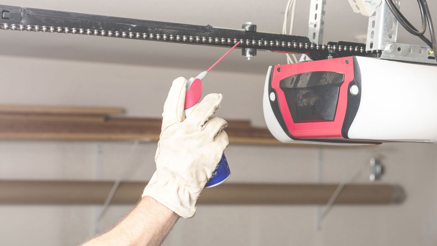 Quality Trusted Garage Door Opener Repair The Woodlands, TX