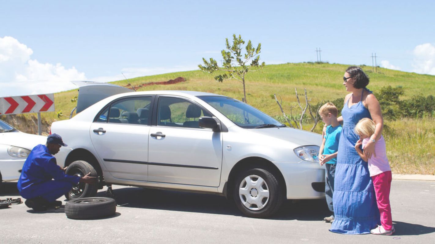 Tire Changing Service with Satisfaction Lake Dallas, TX