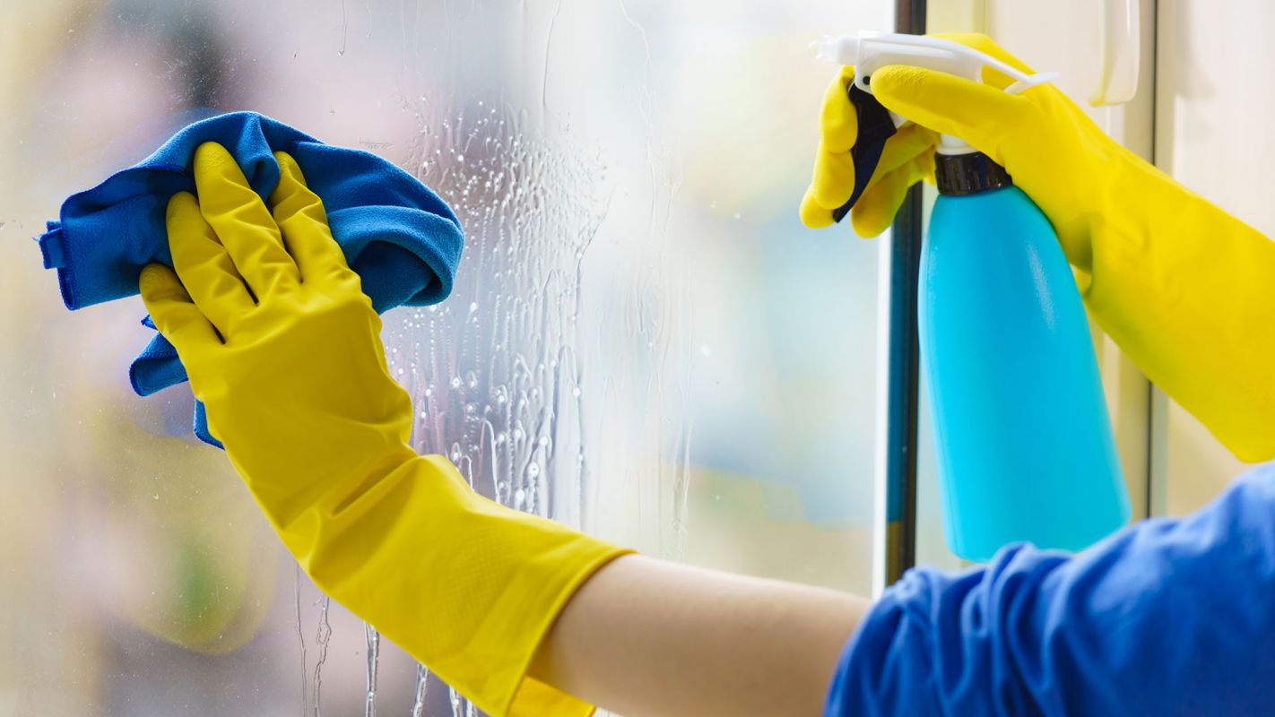 Sparkling House Window Cleaning Service Centereach, NY