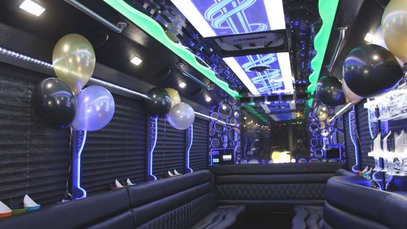 Safe & Affordable Party Bus Services in Saint Paul, MN