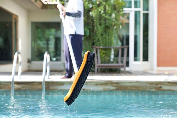 Swimming Pool Cleaning Frisco TX