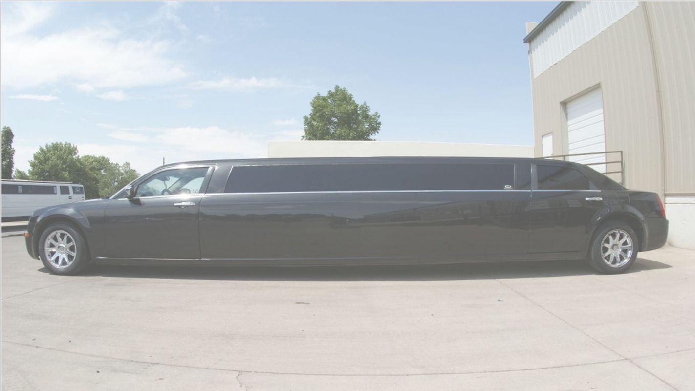 Luxurious Tour Limo for Sightseeing and Travel Paradise Valley, AZ