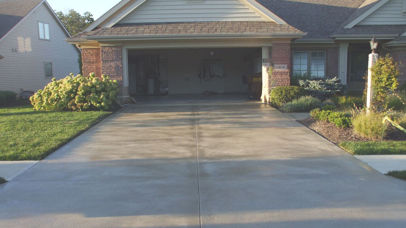 Give your House a Modern Look with Our Concrete Driveway Construction Fort Lauderdale, FL