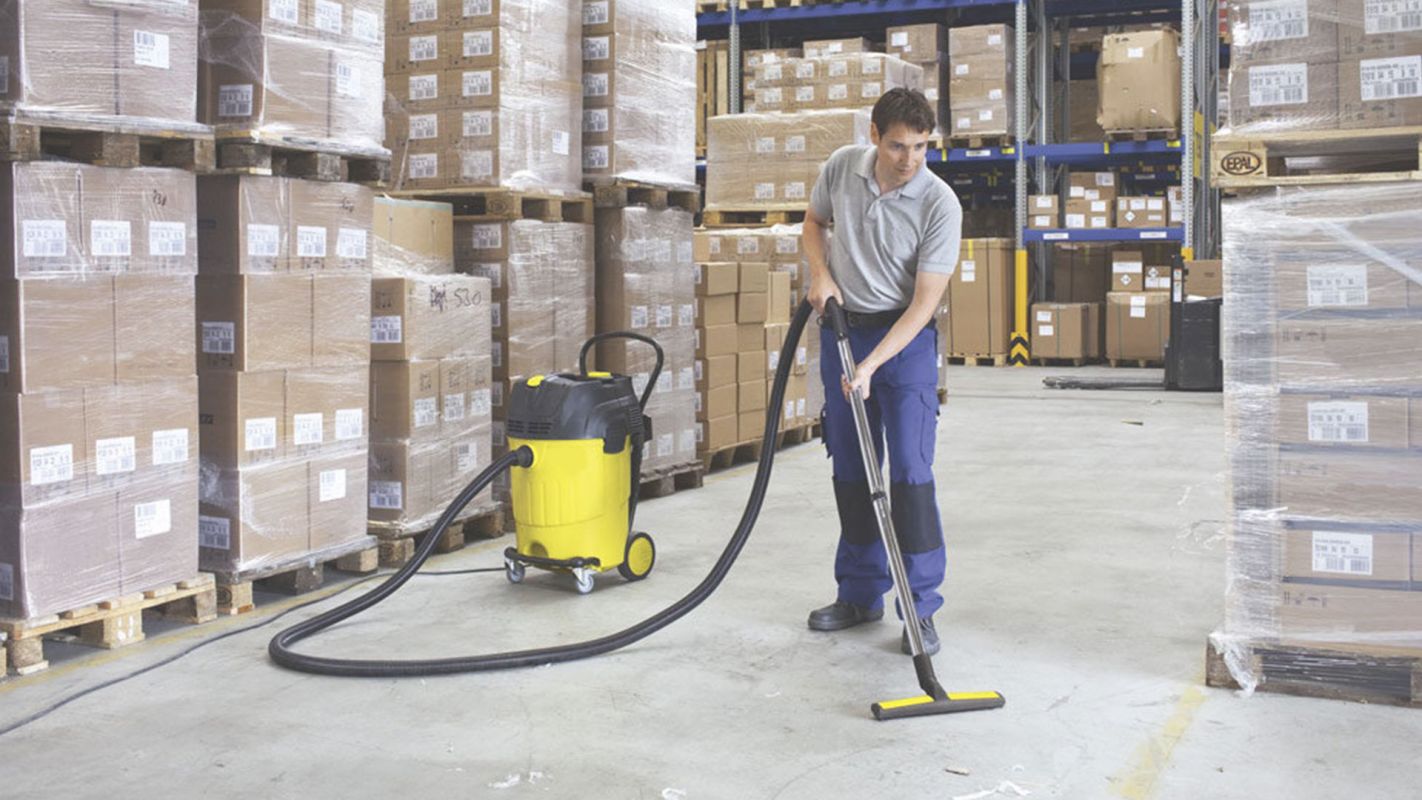 Efficient warehouse cleaning Starts with Us! Columbus, OH