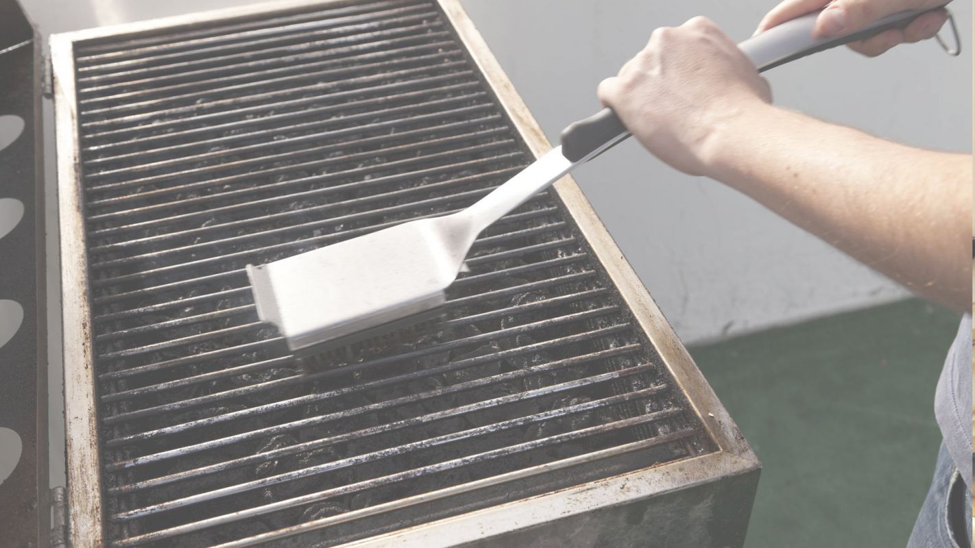 Best Grill Cleaner in Helen's Park, TX