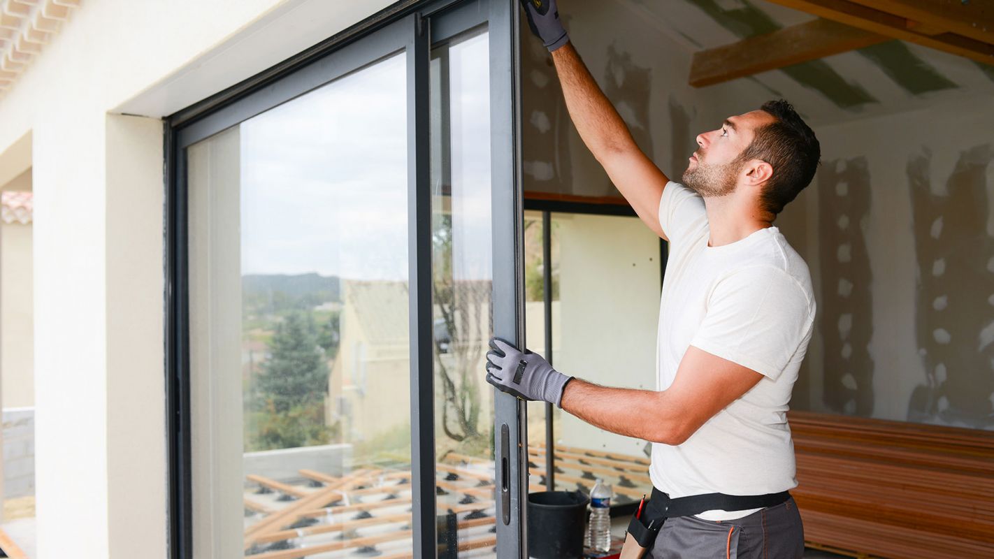 Pro Window Screen Repair Service for Your Damaged Windows in Redmond, WA