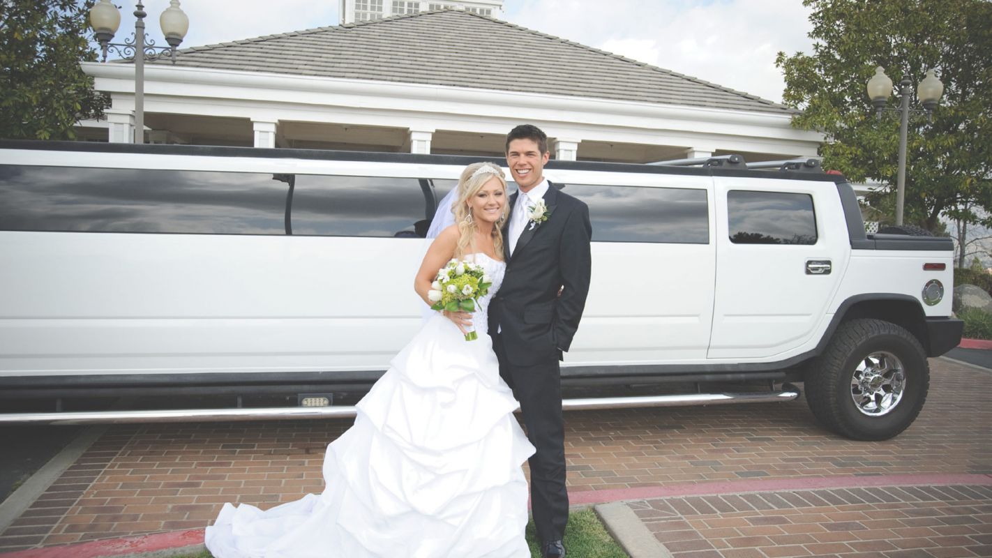 Plan Your Epic Day by Hiring Wedding Limo Service Near You West Palm Beach, FL