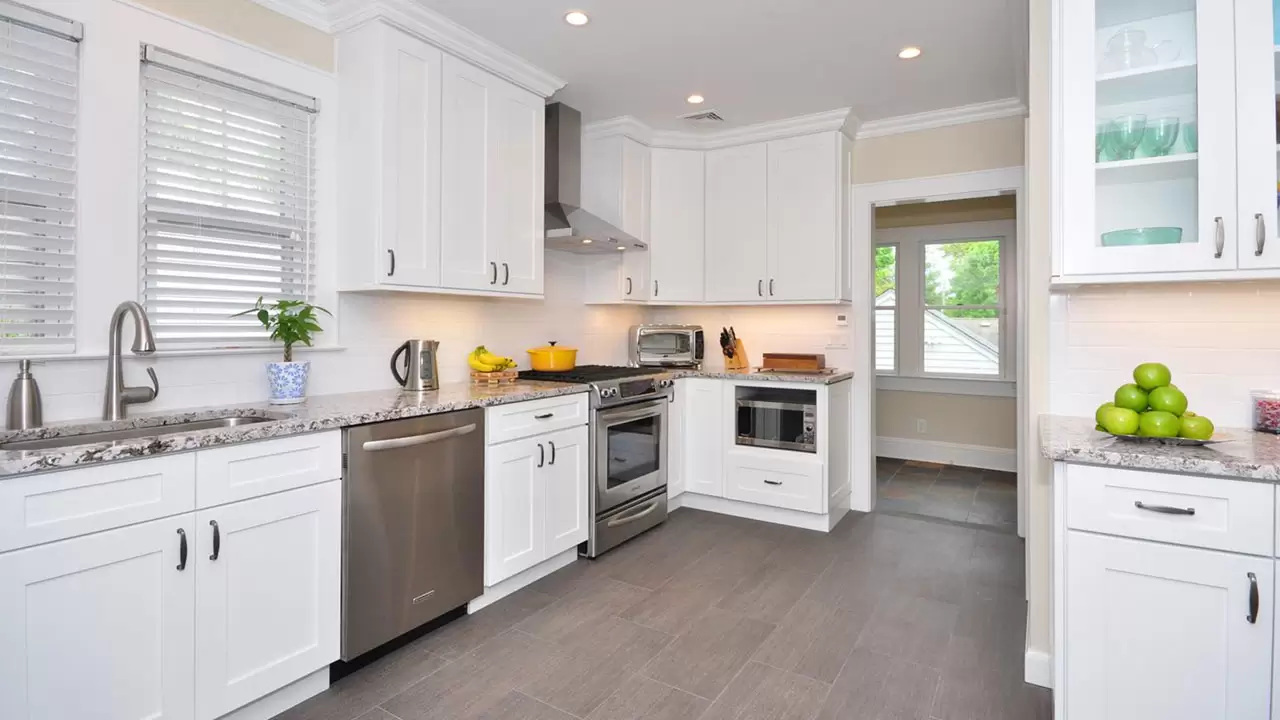 Get Top Notch Kitchen Refinishing Services Kissimmee, FL