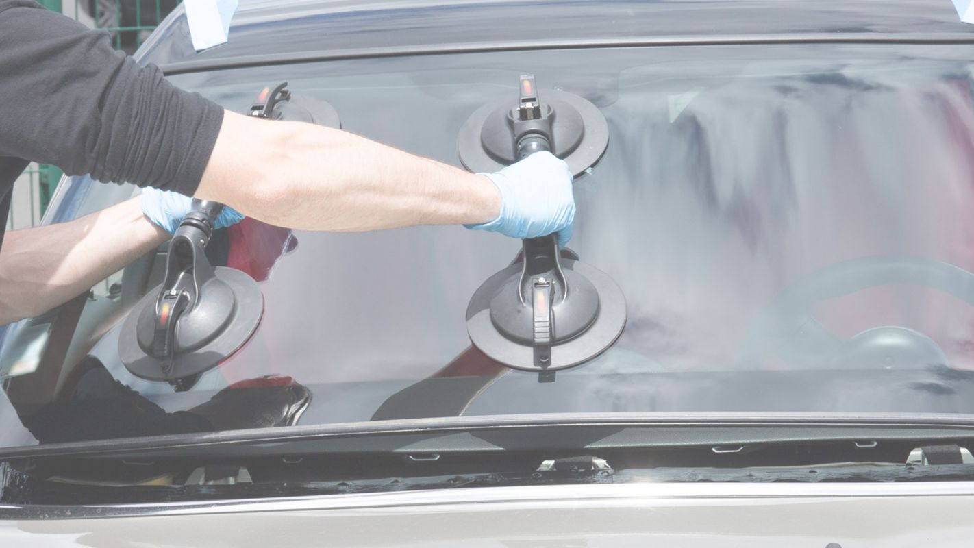 Windshield Installation Is What We Do the Best Kissimmee, FL