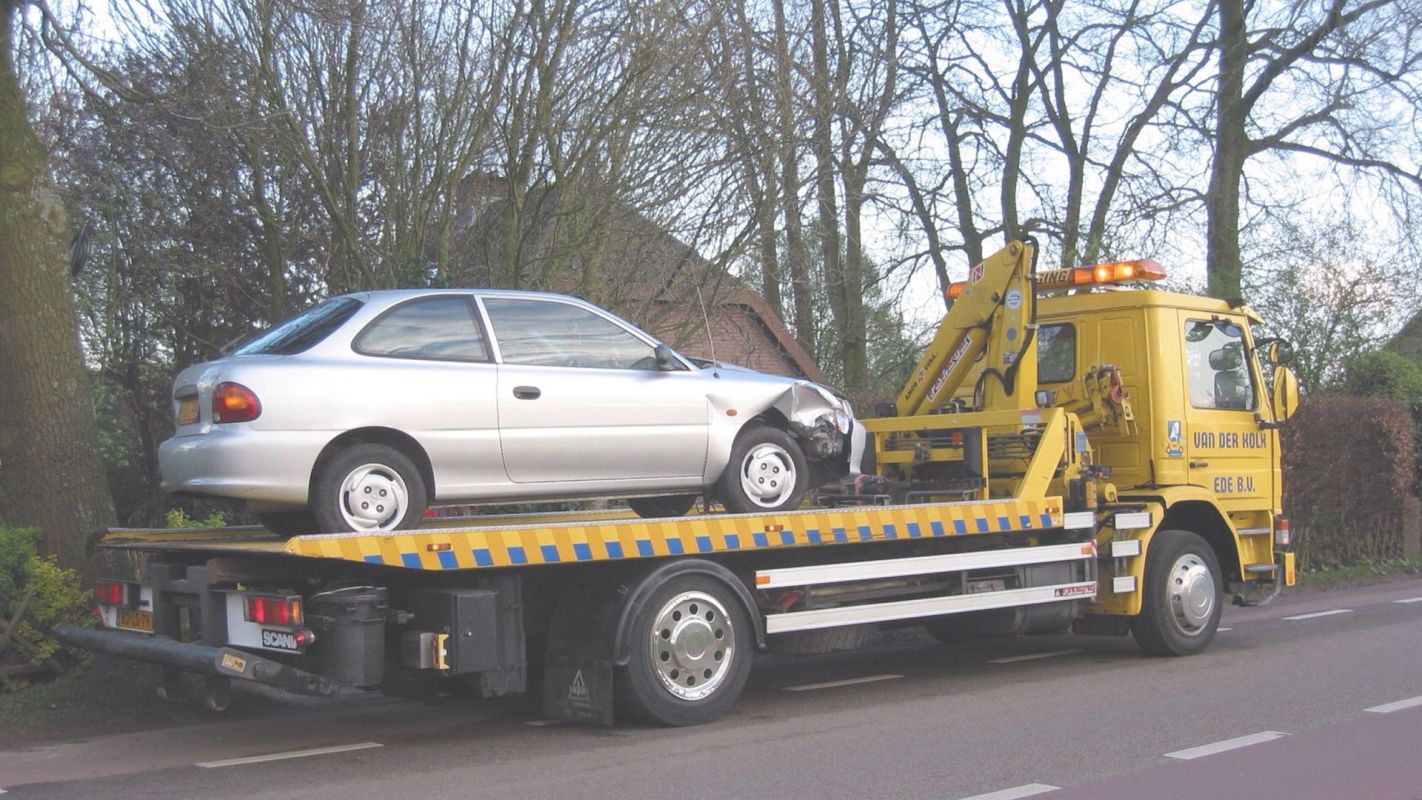 Top Tow Truck Services at Your Disposal Santa Monica, CA