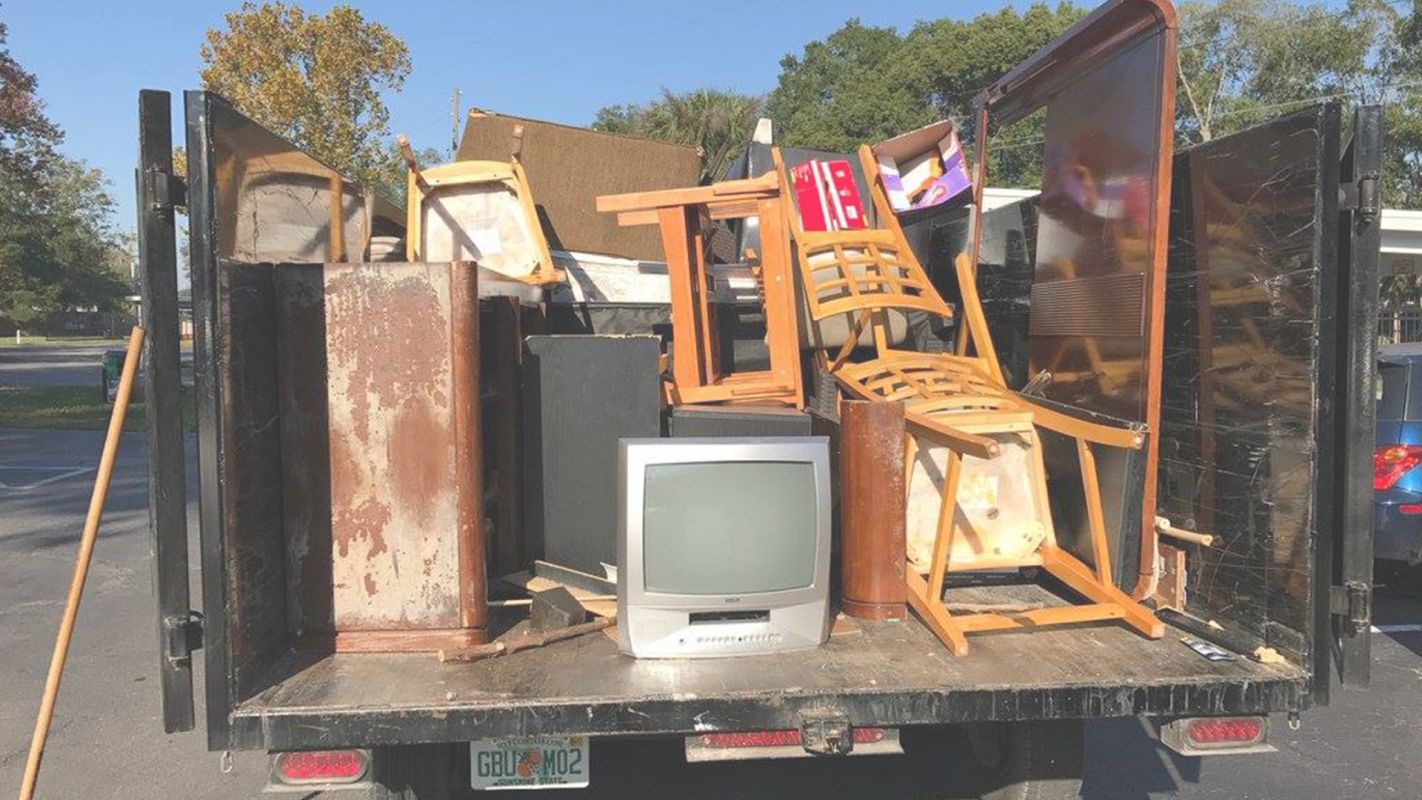 Offering the Best Junk Pickup Services Tampa Palms, FL