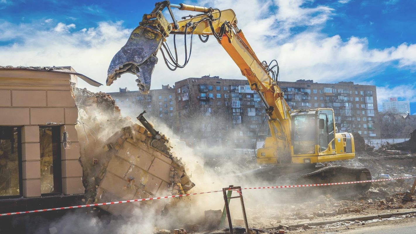 Looking to Hire a Licensed Demolition Contractor Tampa Palms, FL