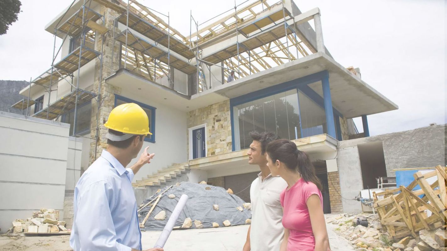 General Contractor Making Use of Tools Efficiently Irvine, CA