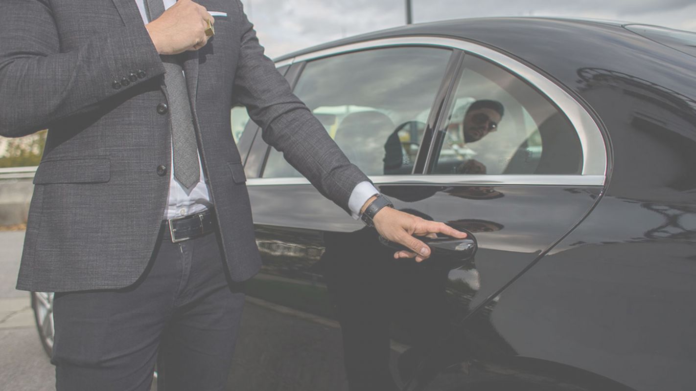 Get the Luxurious & Affordable Limo Services Santee, CA