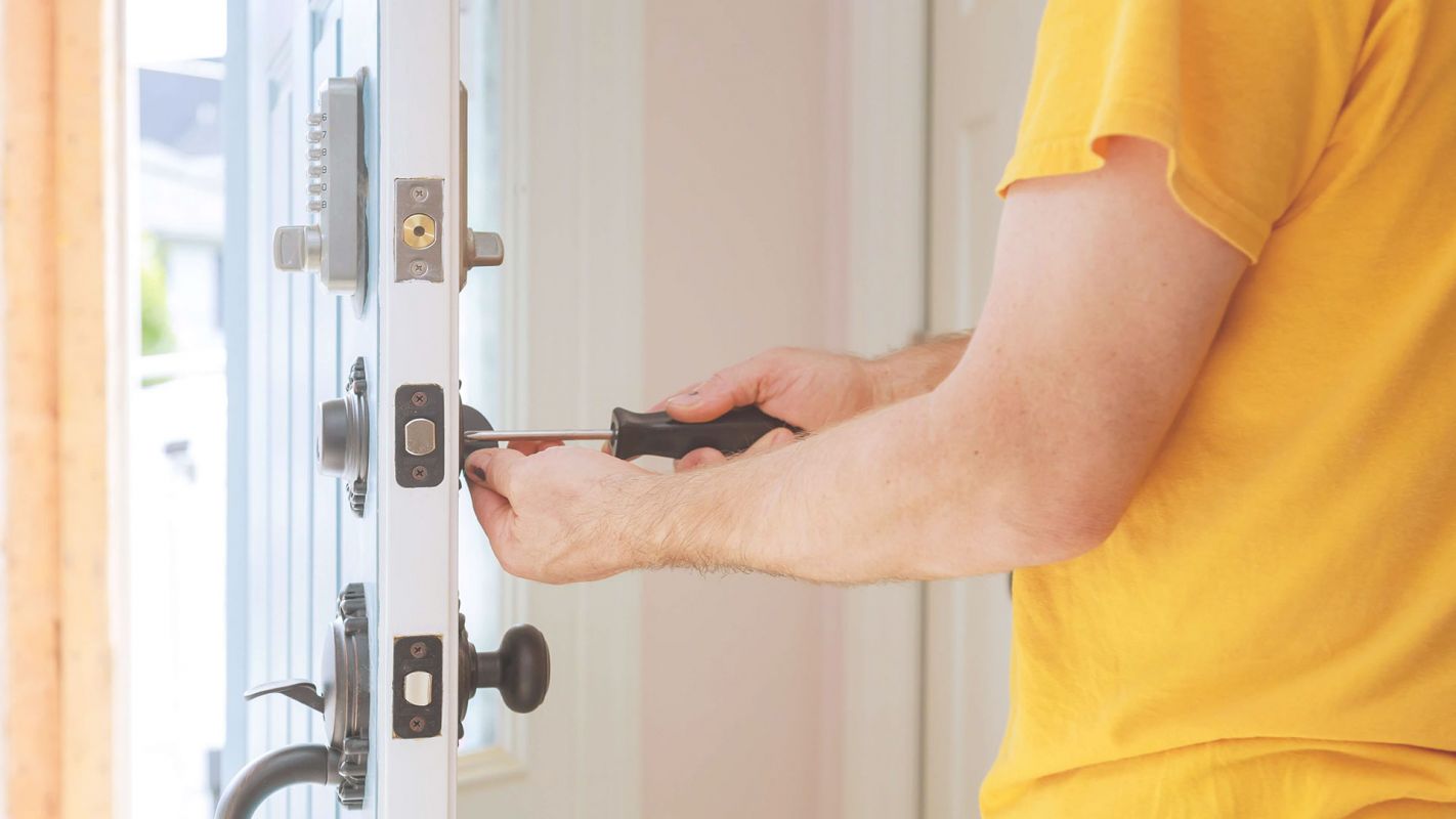 Reliably Halting Your Search for “Professional Locksmith Near Me” Lake Worth, FL