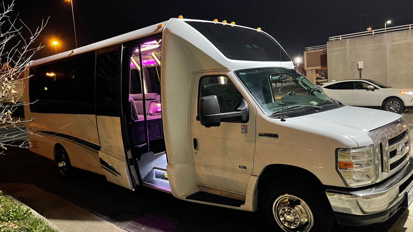 Party Bus Rental Services for Extra Space and Extra Fun Woodbridge, VA