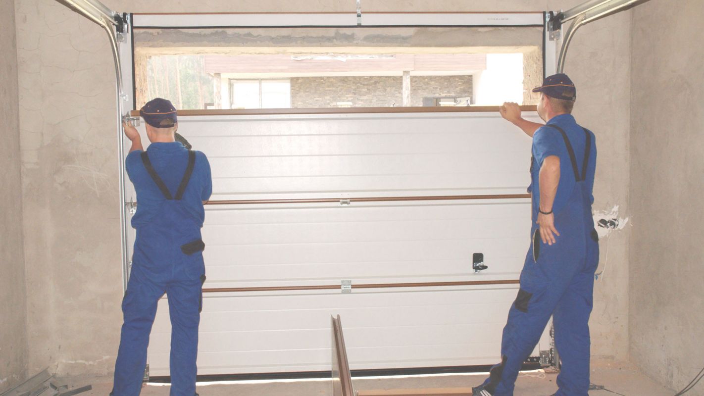 Reliable and Efficient Garage Door Installers in Plantation, FL