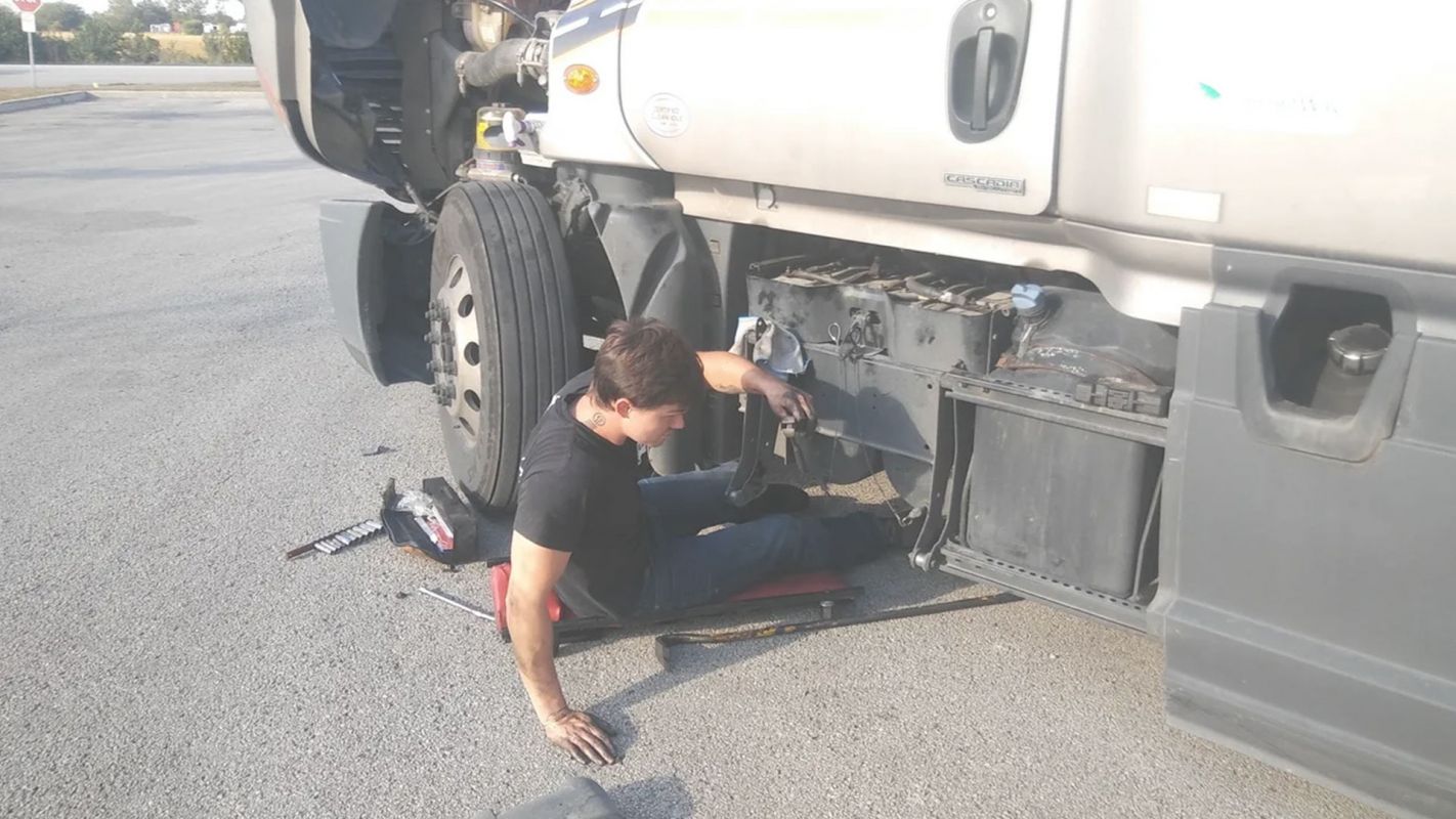 Emergency Mobile Truck Repair Service Isn’t That Big of a Deal for Us in Bolingbrook, IL!
